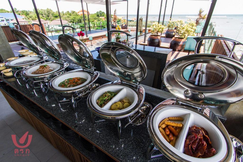 Kroque Boutique & Bistro Ang Sila Ngoại thất bức ảnh