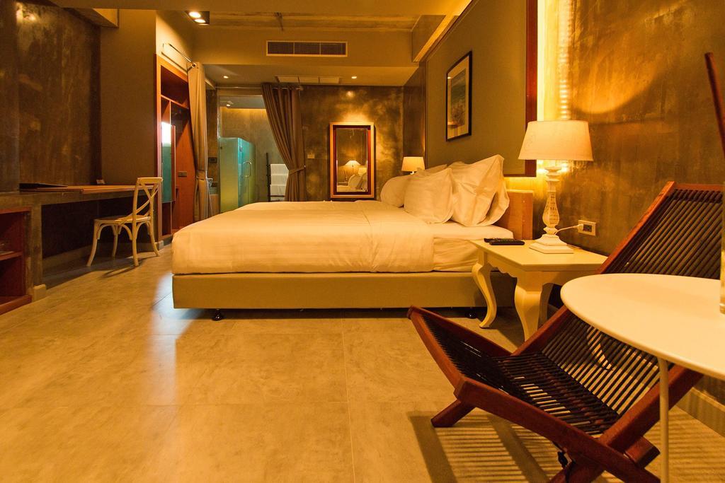 Kroque Boutique & Bistro Ang Sila Ngoại thất bức ảnh